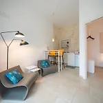 Pool & Private Parking Donna Lina بيت للعطل كونفيرسانو
