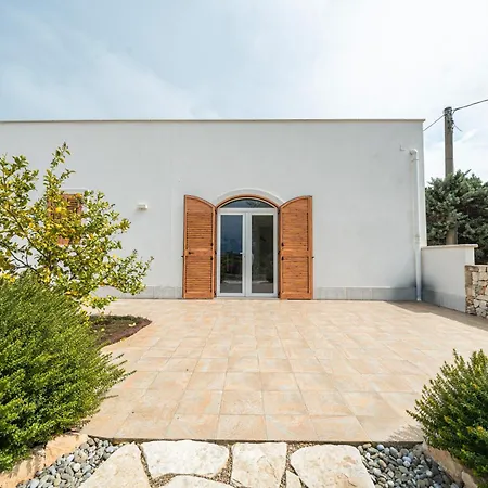 Private Pool & Parking Donna Lina Holiday home *