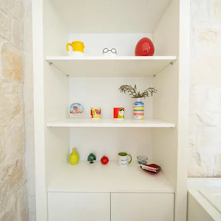 Private Pool & Parking Donna Lina Prázdninový dům