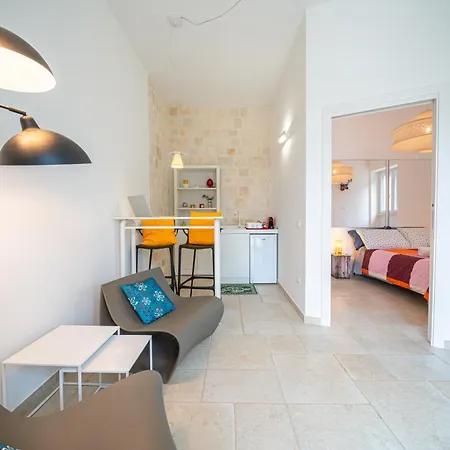 Private Pool & Parking Donna Lina Prázdninový dům