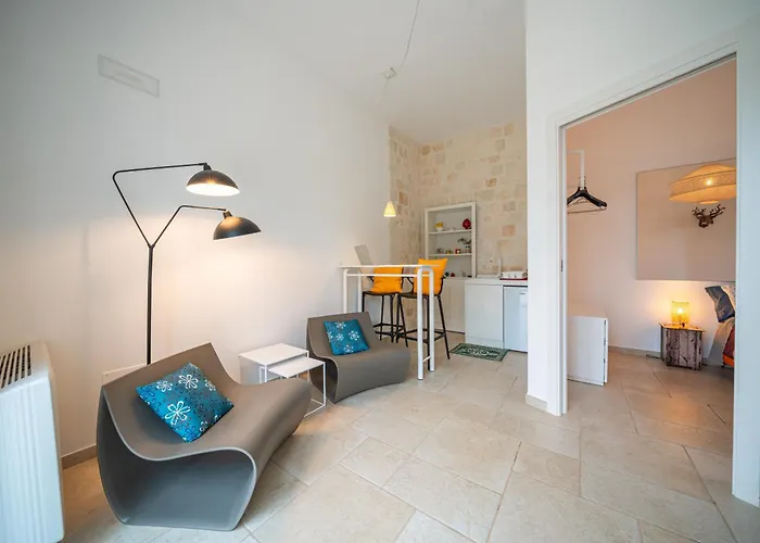 Private Pool & Parking Donna Lina בית נופש קונברסאנו